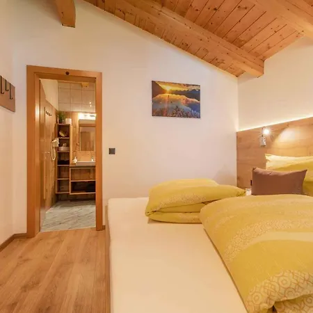 Stern Apartment